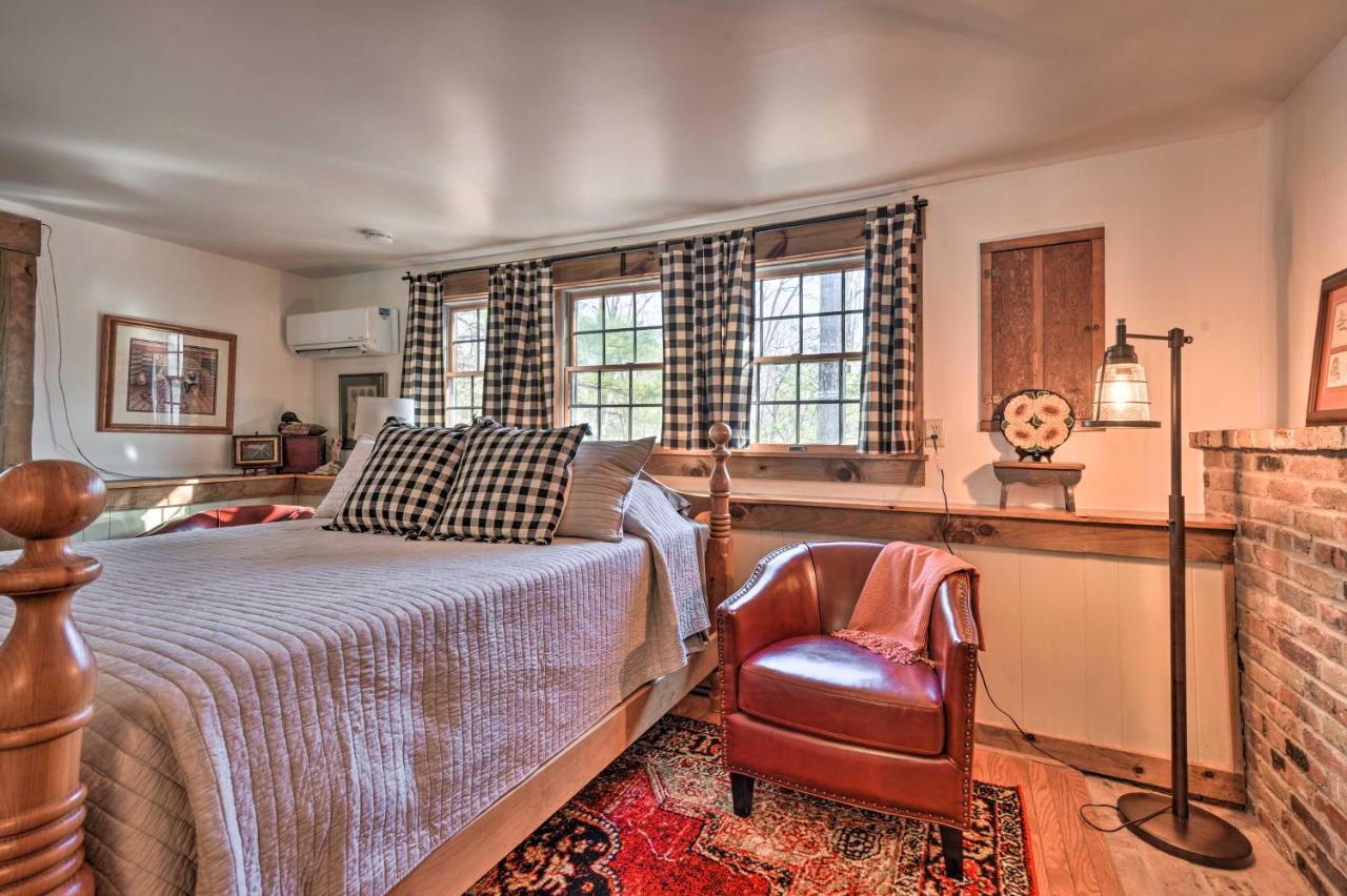 Appartamento Berkeley Springs Haven With Sleepy Creek Access! Esterno foto